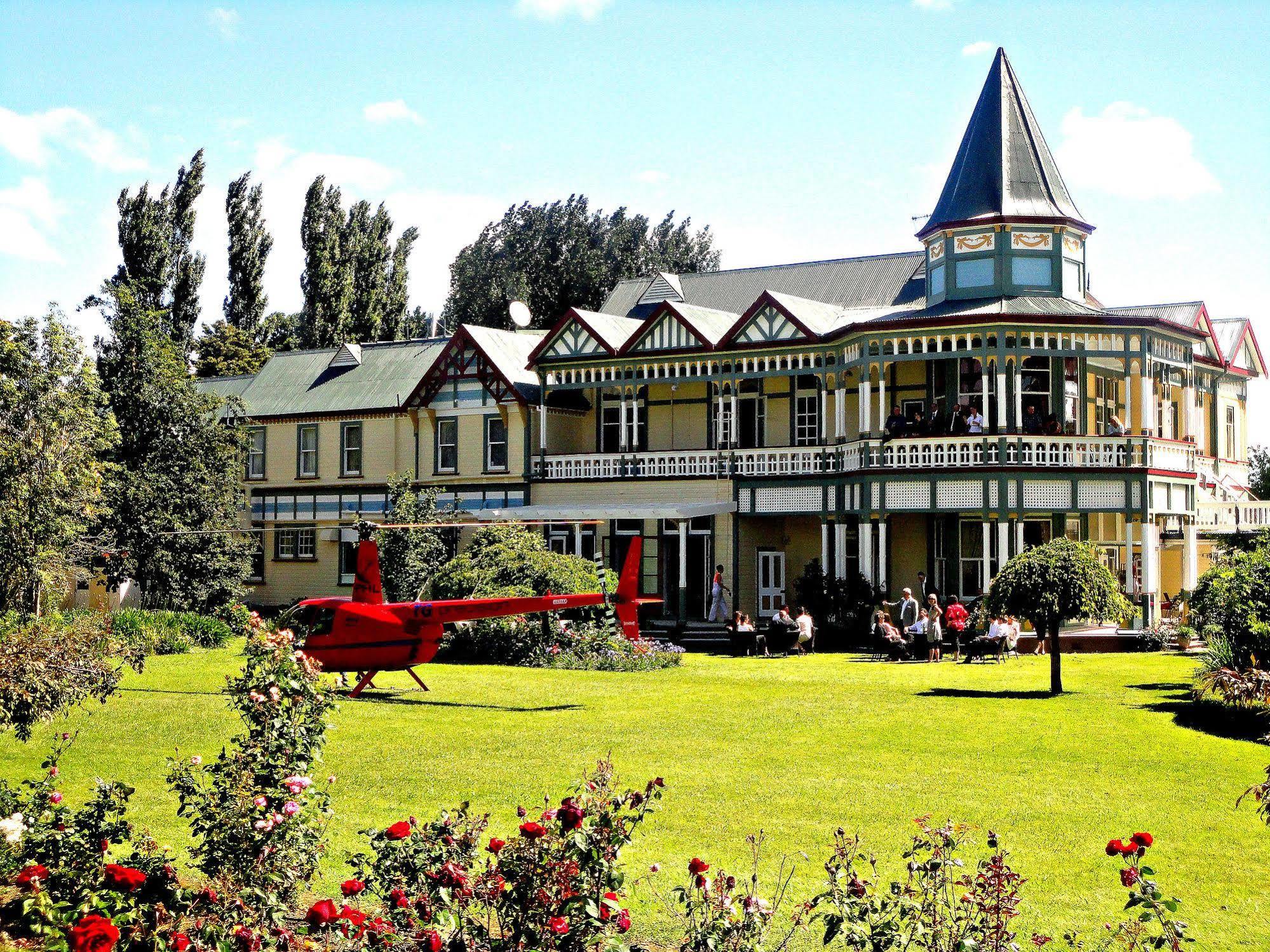 Отель Highden Manor Estate Палмерстон-Норт Экстерьер фото
